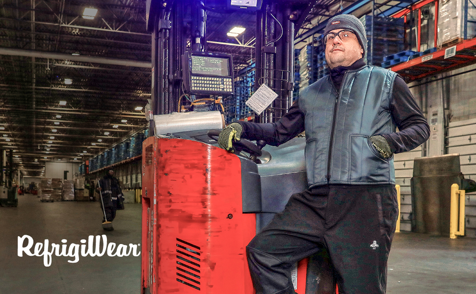 Built with tough, cold jobs in mind. Durable outershell protects from anything the job throws your way.